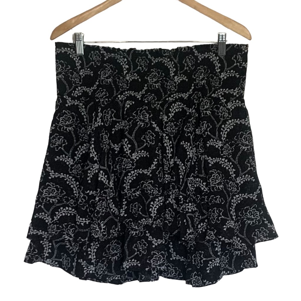 NWT ALC Plus Vera Black Tiered Silk Blend Ruffle Skirt Size 14 - Picture 4 of 13